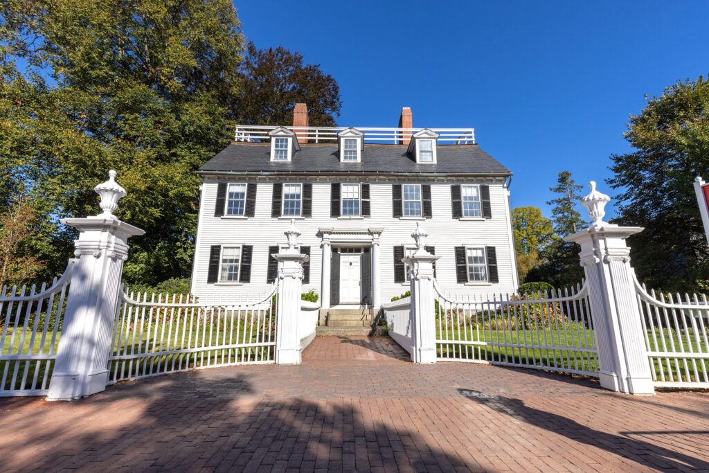 Ropes Mansion, featured as Allison's house in Hocus Pocus.