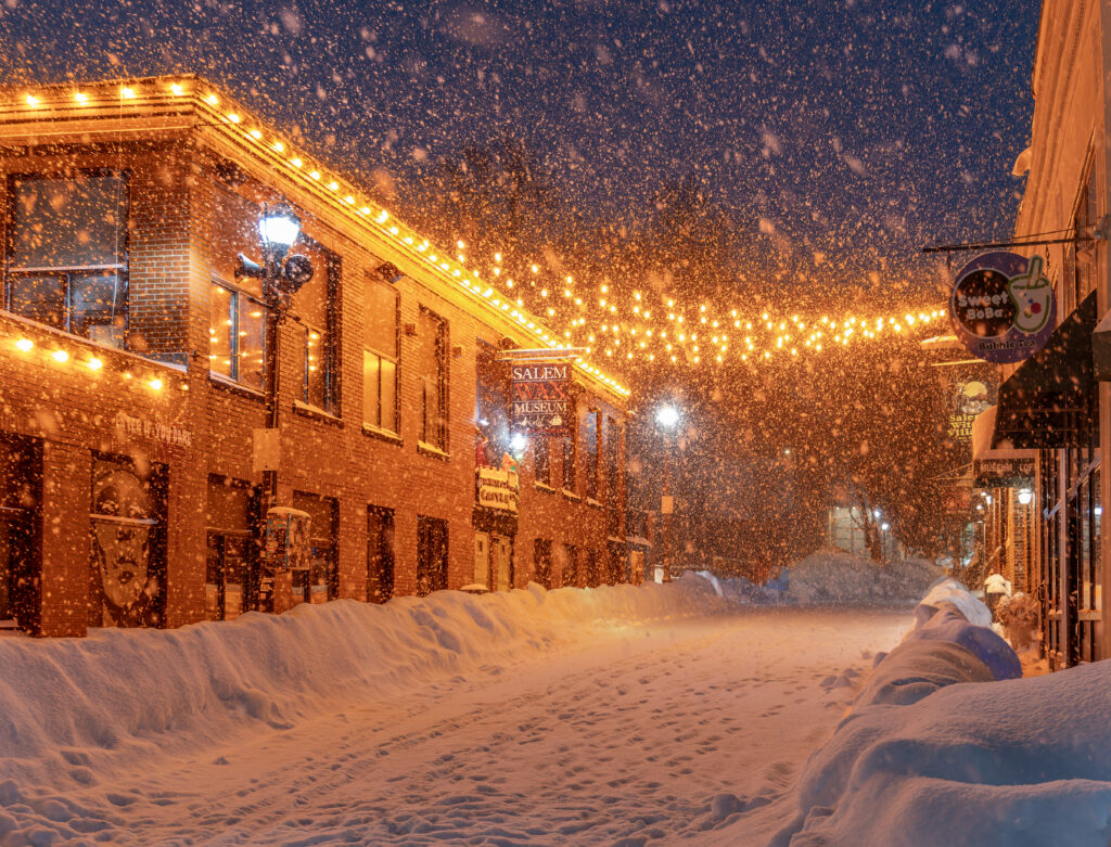 Christmas in Salem